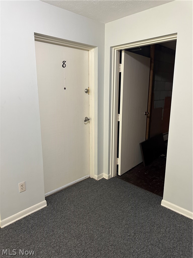 Golden Oaks Condo - Residential