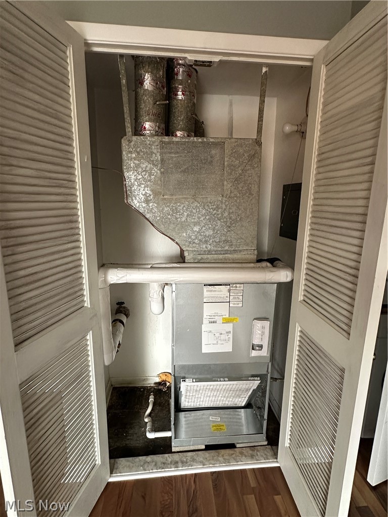 Golden Oaks Condo - Residential