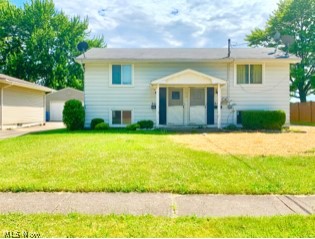 Great investment opportunity available! Lovely duplex close to highway and shopping. Both units are two bedrooms with laundry in each unit and have the same layout. Currently fully occupied.