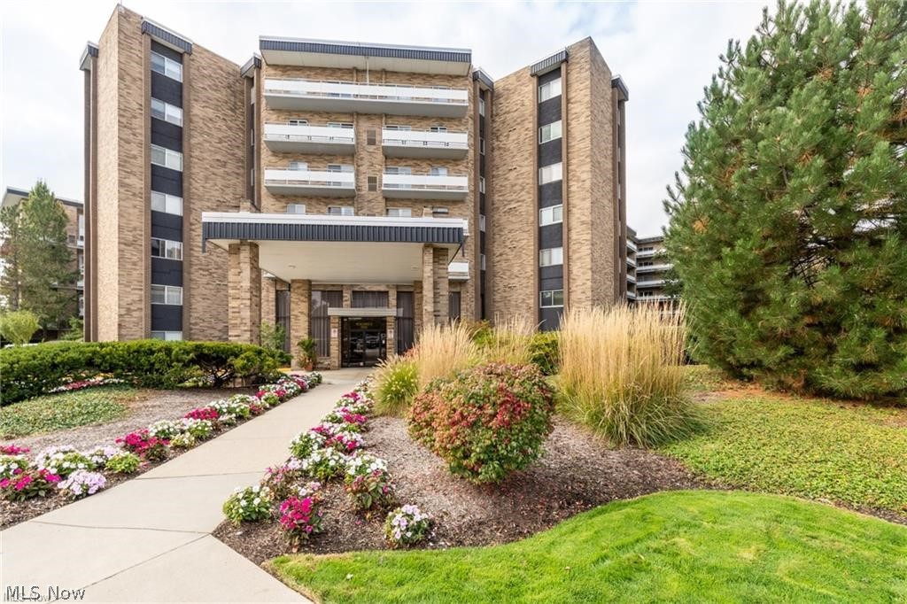 Very nicely updated unit in Acacia! Gated community. Bright and move-in ready 6th-floor unit facing the courtyard. Spacious living/dining area with new luxury vinyl flooring. Sliding doors to a large private balcony overlooking park-like grounds. Eat-in kitchen with ample storage; all appliances included . Large primary bedroom with updated en-suite bath and bidet and generous closet. Second bedroom with new full bath—ideal for guests or a home office. Acacia on the Green amenities include underground garage parking, 24/7 security, fitness room, social room, and a newly renovated swimming pool with grills. Enjoy on-site pickleball courts! Includes water, heating, cable plus premium streaming channels: Showtime, ESPN, Disney+, Hulu, HBO Max, Peacock, Paramount+, and AMC. Prime location next to Acacia Reservation of the Cleveland Metro parks and walking to Beachwood Place, La Place, and Legacy Village. Easy highway access. One-of-a-kind—schedule a showing today!
