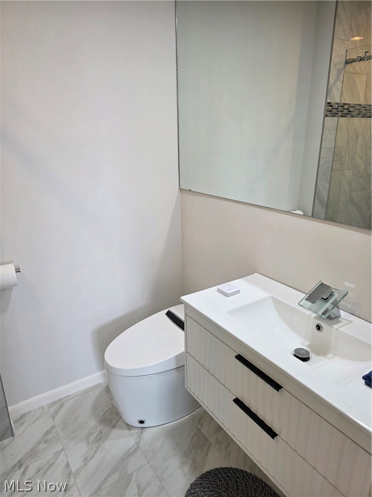Acacia/Green Condo - Residential