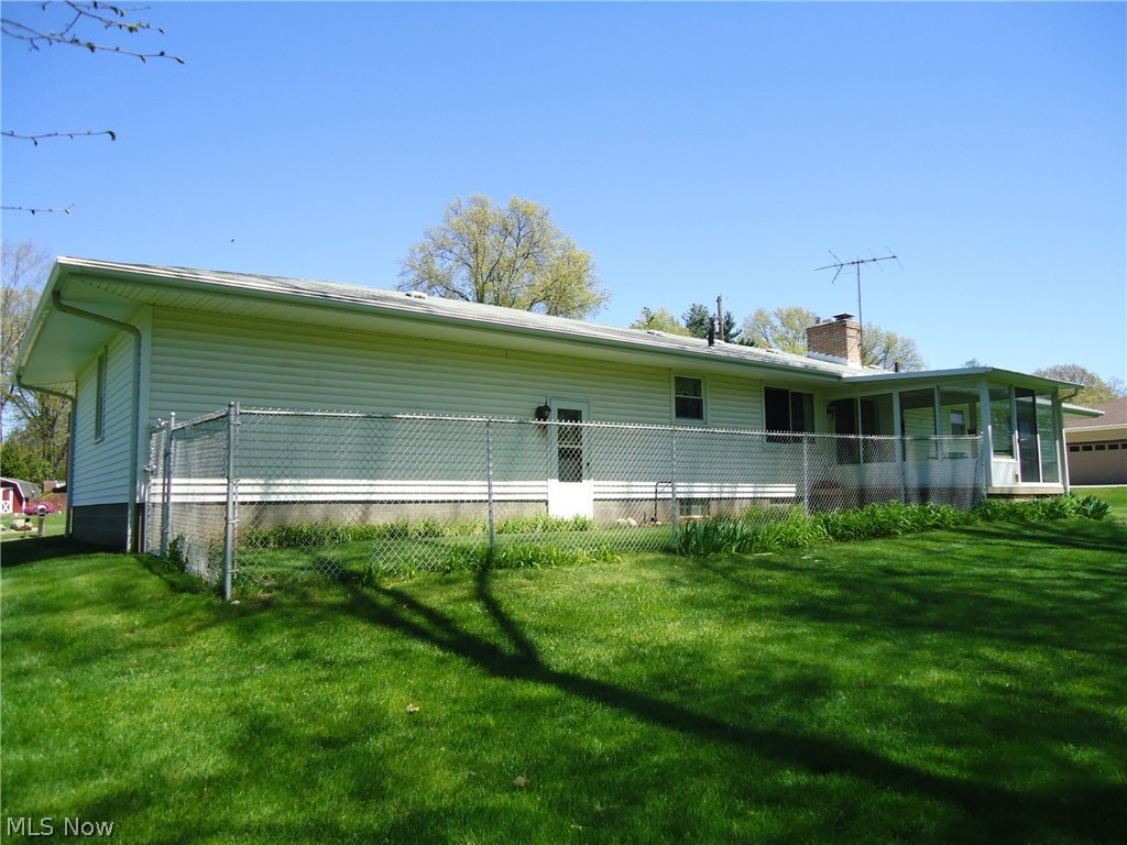 Akron Homes - Residential