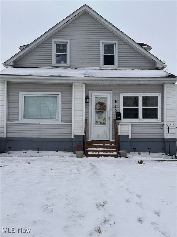 Great investment property at the end of a quiet street. 2 bedroom, 1 bathroom upstairs, and 2 bedroom, 1 bathroom downstairs. Each unit has its own private entrance. Plenty of parking. Hot water tank was just replaced, and windows have been replaced throughout. Long term tenants in both units.