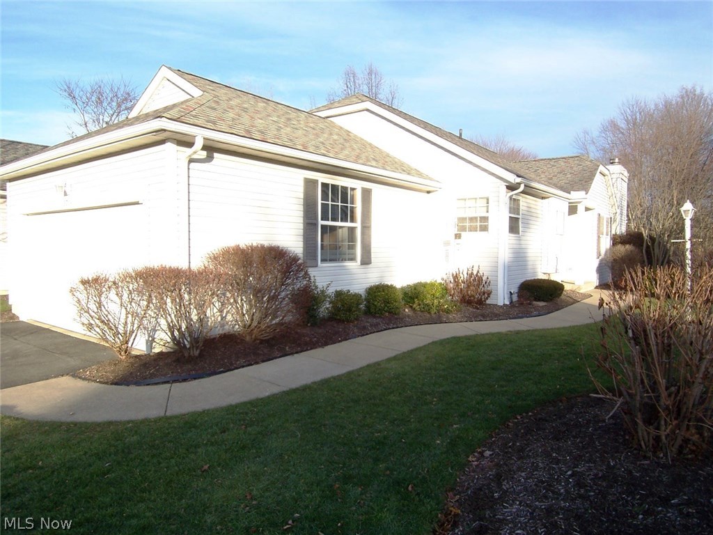Woodbury Condo - Residential