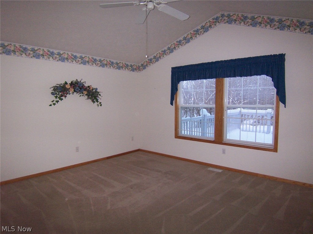 Woodbury Condo - Residential
