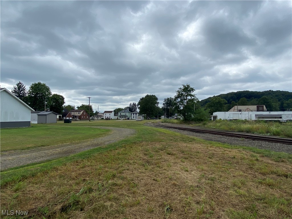 Onstines Add - Commercial Lease