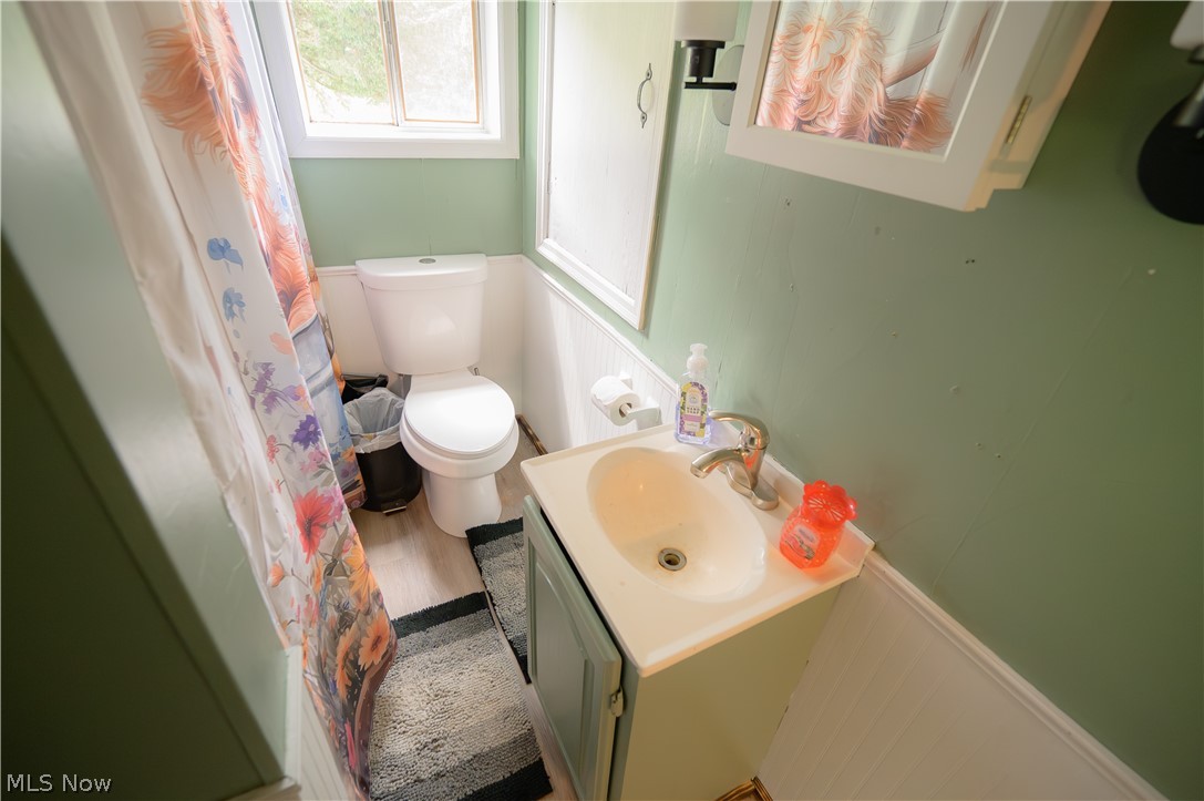 Donald R Hayes & Wanda C Hayes - Residential