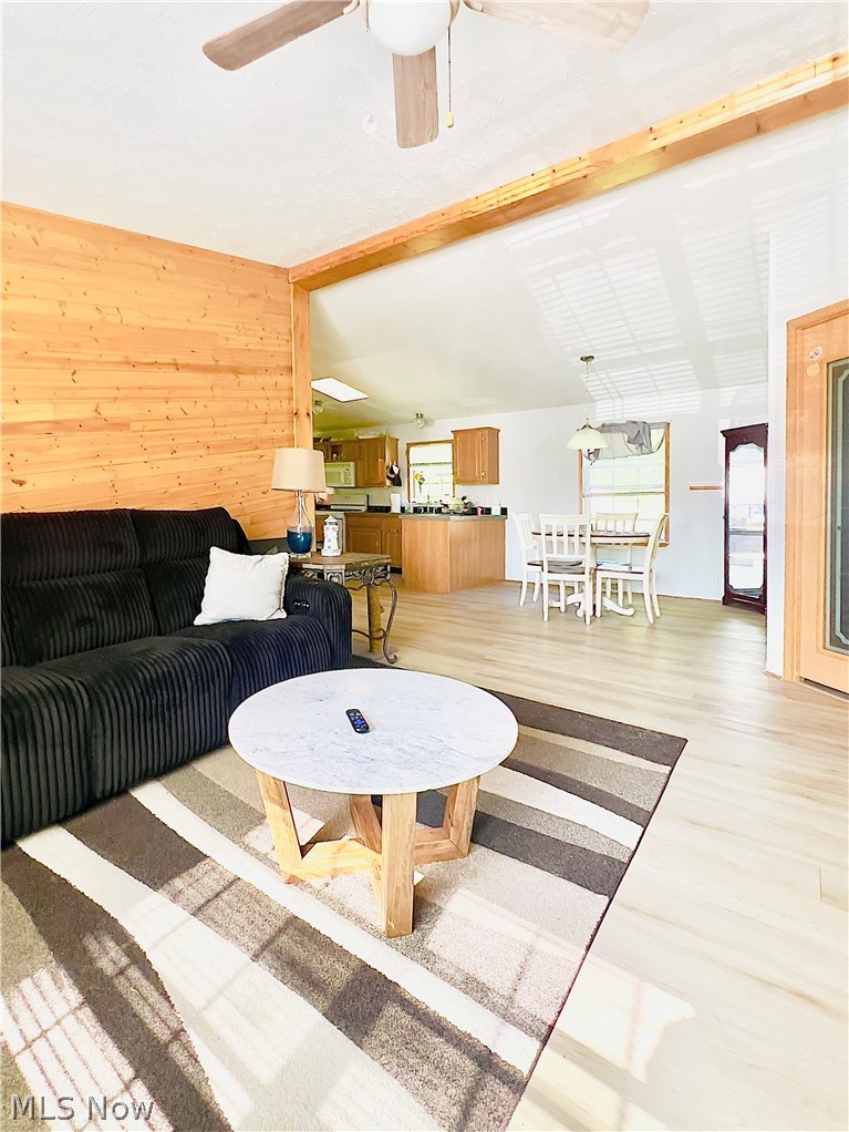 Austin Woods - Residential