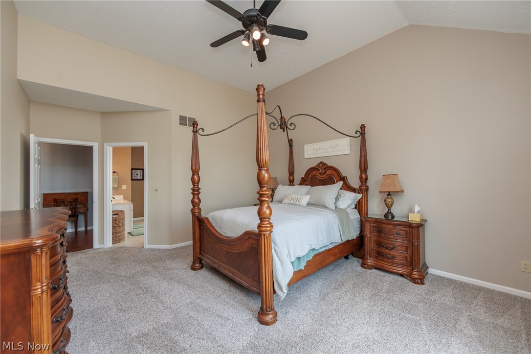 Country Lakes At Fox Meadows - Residential