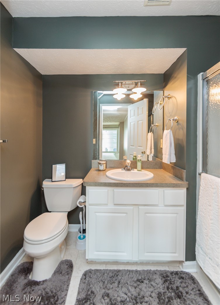 Country Lakes At Fox Meadows - Residential