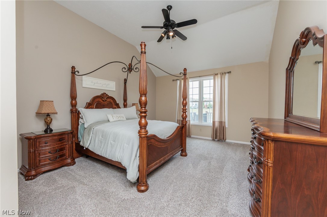 Country Lakes At Fox Meadows - Residential