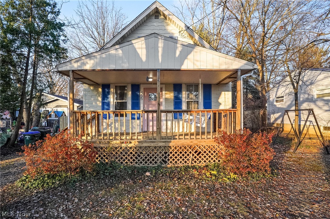 Excellent investment opportunity in the heart of Cuyahoga Falls! This well-maintained 2-bedroom, 1-bath home is currently tenant-occupied, providing immediate rental income for its next owner. Conveniently located near shopping, dining, parks, schools, and major highways, the home appeals to a wide range of tenants seeking easy access to all that Cuyahoga Falls has to offer. Whether you're looking to expand your investment portfolio or secure your first income-producing property, this turnkey rental is ready to generate returns from day one. Don't miss this opportunity to own a cash-flowing property in a desirable location!