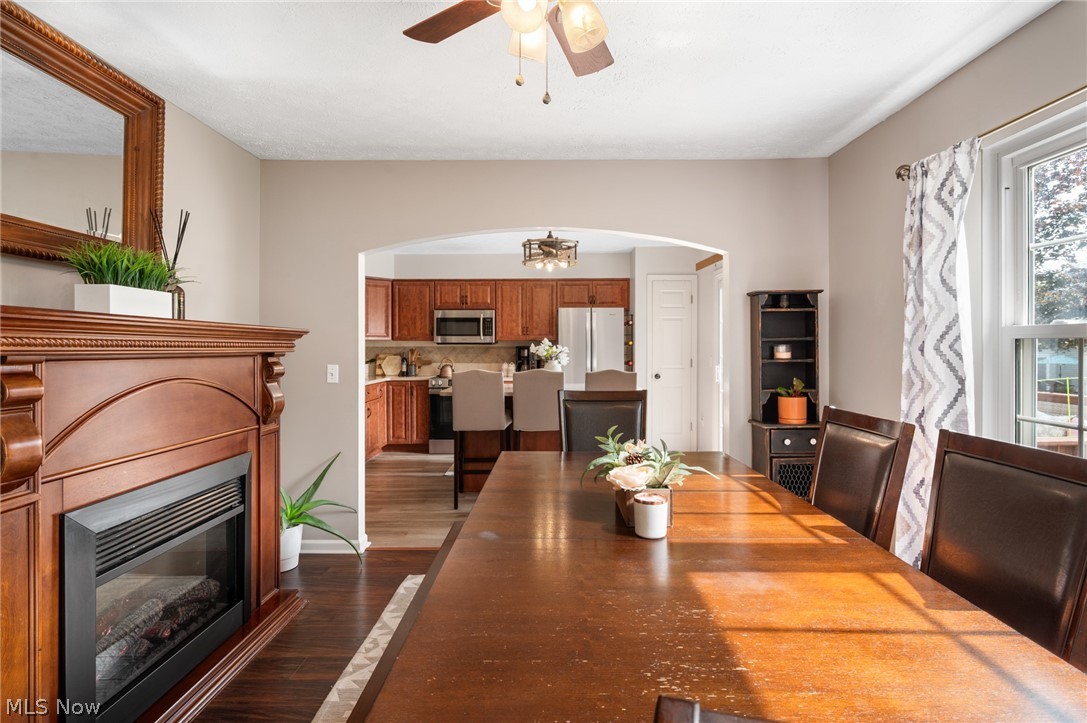 Parkside/Eastwood Village Condo - Residential