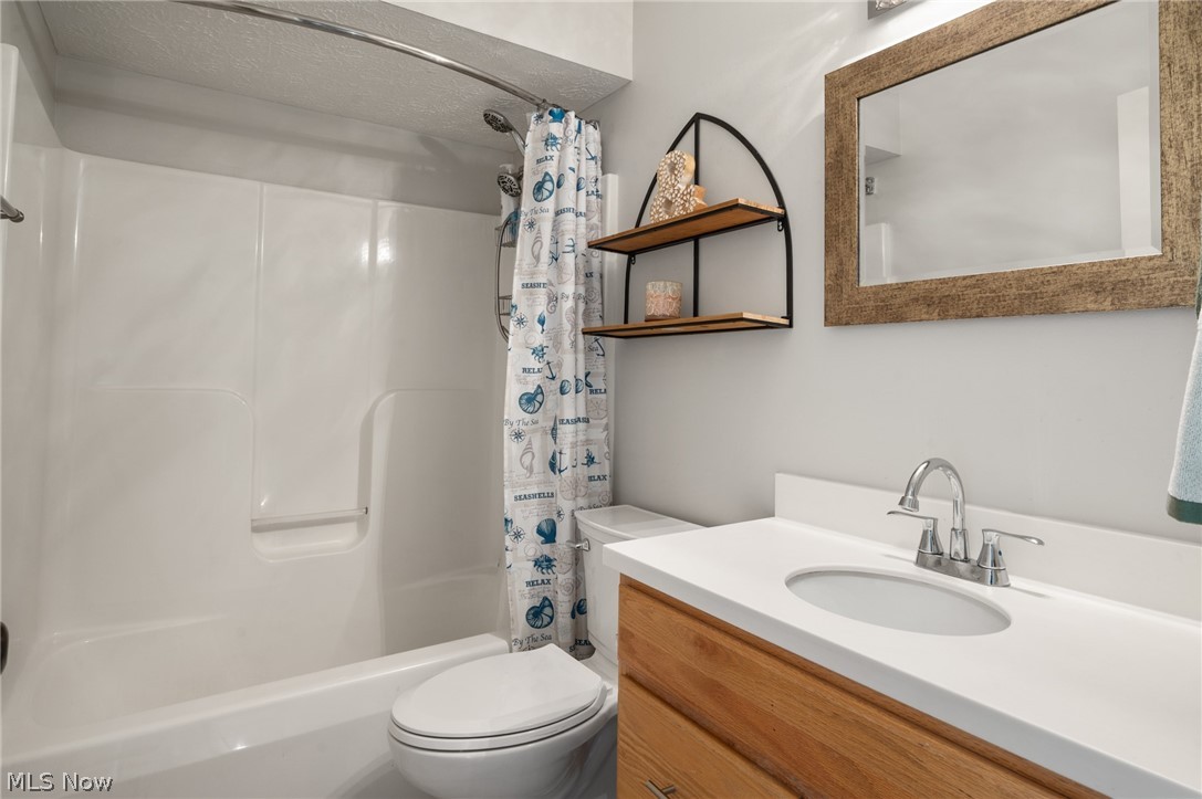Parkside/Eastwood Village Condo - Residential