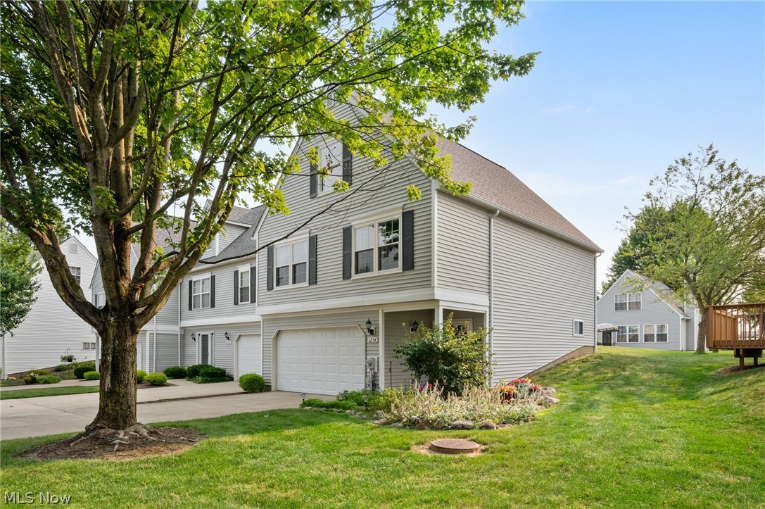 Parkside/Eastwood Village Condo - Residential