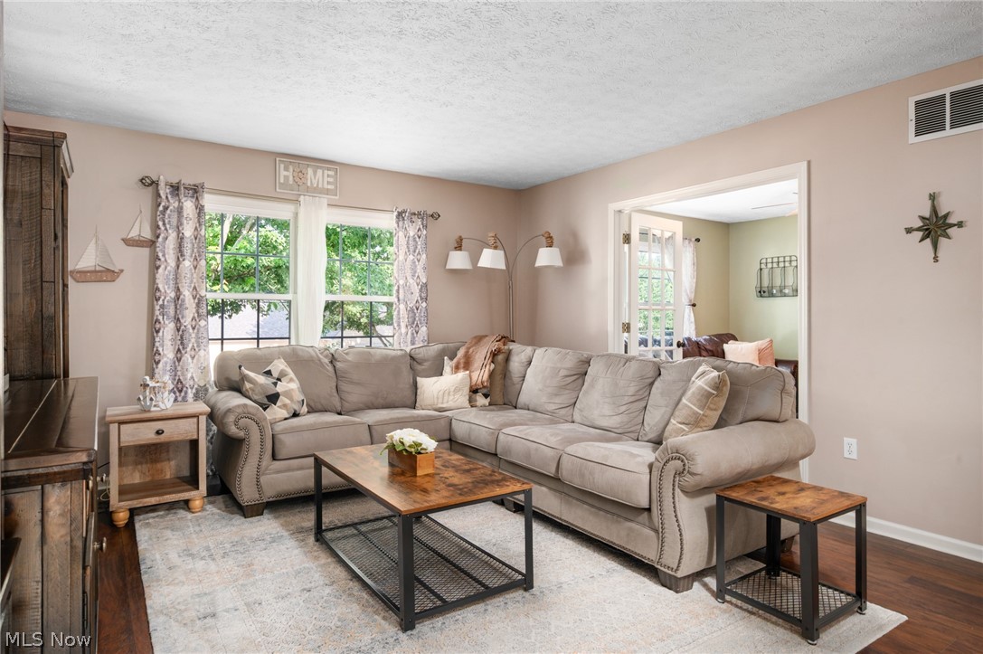 Parkside/Eastwood Village Condo - Residential
