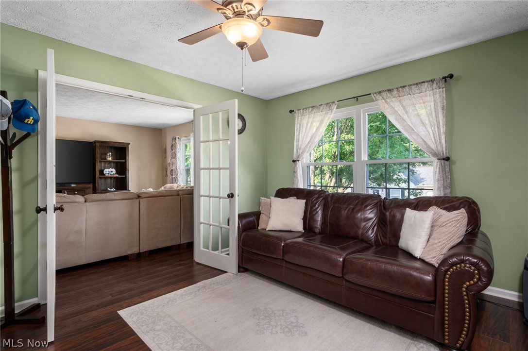 Parkside/Eastwood Village Condo - Residential