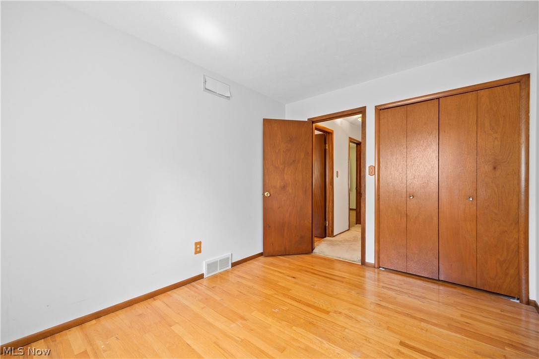 Hinckley Lake Homes - Residential