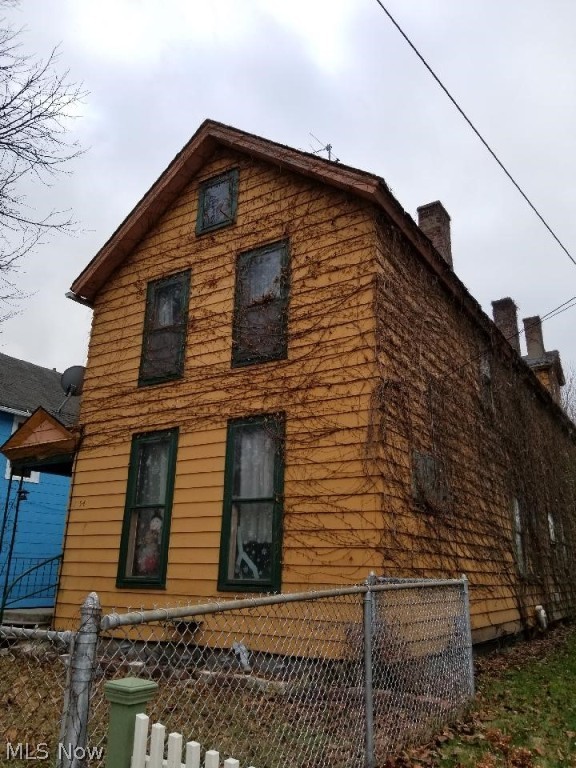 Bishop & Jones - Residential