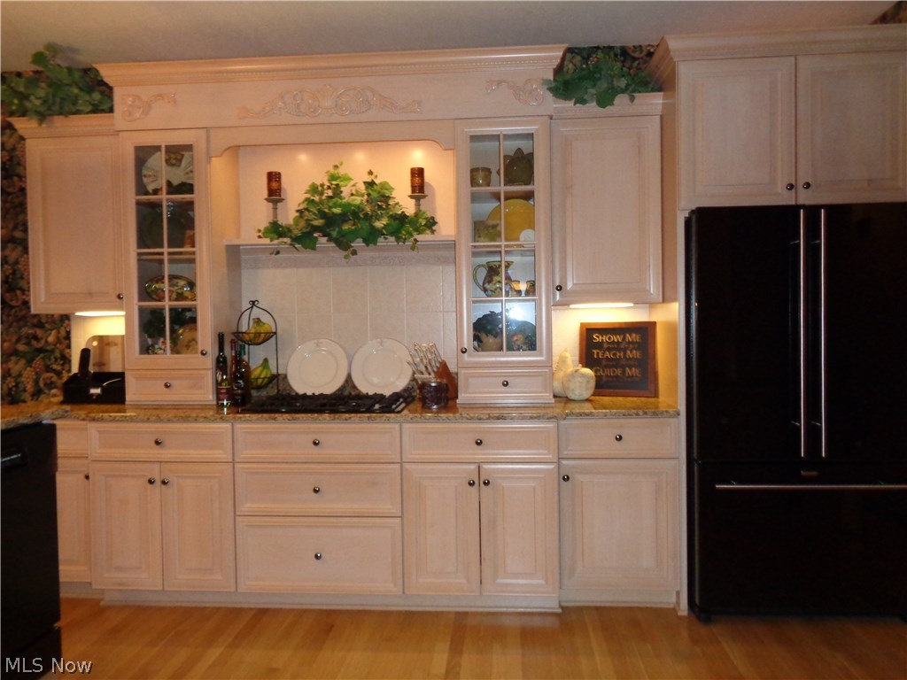 Chenoweth Country Club Estates - Residential
