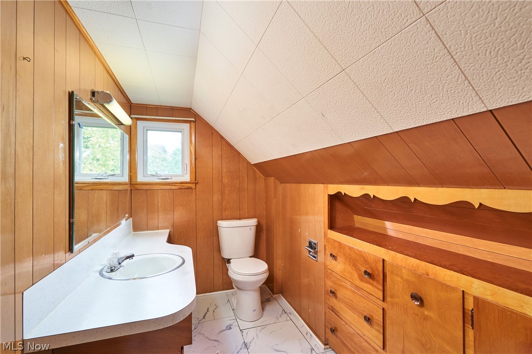 Barberton Realty Cos Westside - Residential