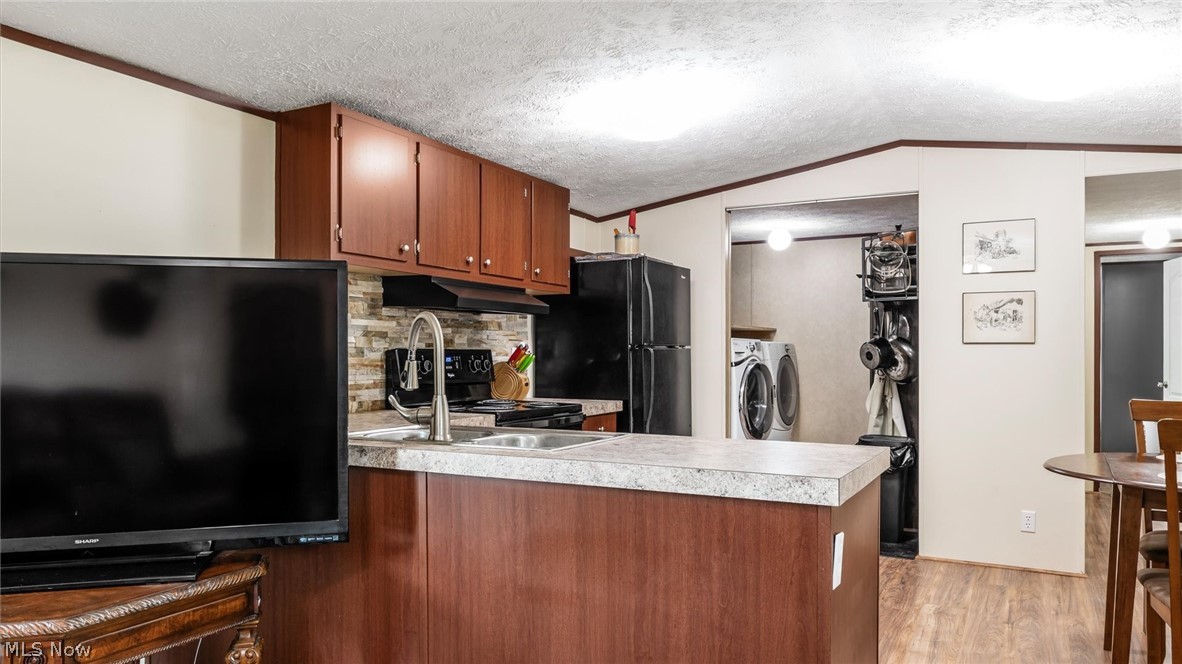 Chateau Estates - Residential