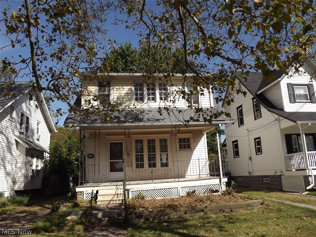 HUD Case #412-501344. HUD Properties Are Sold As Is, Without Any Guarantee Or Warranty By Seller. Buyer Is Advised To Perform Their Own Due Diligence. Buyer Is Responsible For All Utilities For Inspections/Appraisal. Buyer Is Also Responsible For Ordering POS and Escrow/Correction Of All POS Violations (where required). 
 
Looking for a project for the cooler fall days? This Colonial home is for you! It has been well-loved over the years and needs a total facelift.  The front porch is very welcoming and includes links for a swing. The kitchen is spacious and there is a formal dining room. Three bedrooms and a bath make up the second level. Schedule your showing today!
 
See Attached PLD & PCR For Details of repairs needed to qualify for FHA 203(k) financing.