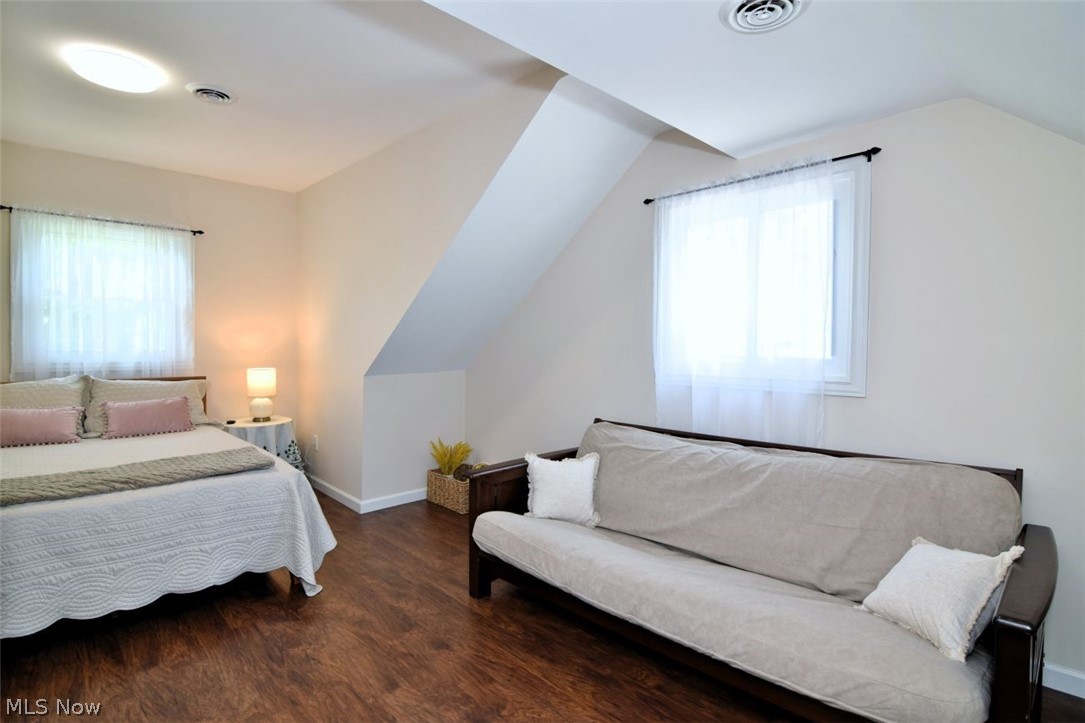 S H Kleinman Realty Co Sherida - Residential