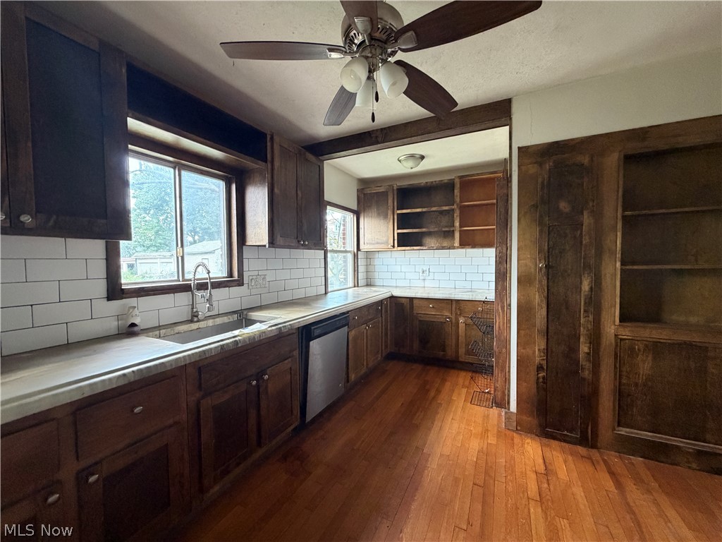 Garfield Blvd - Residential