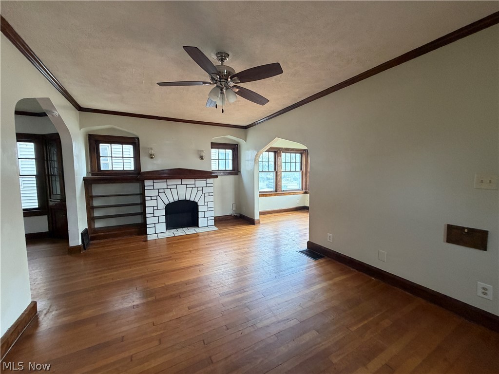 Garfield Blvd - Residential