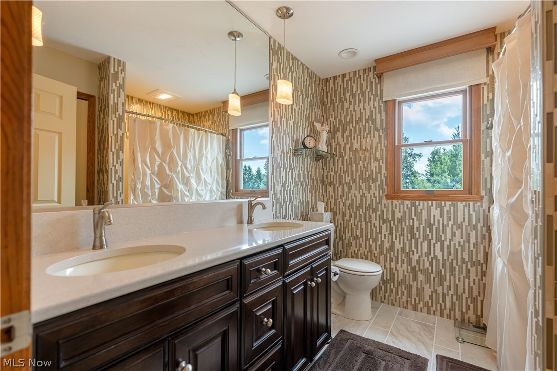 Pines Hollow - Residential