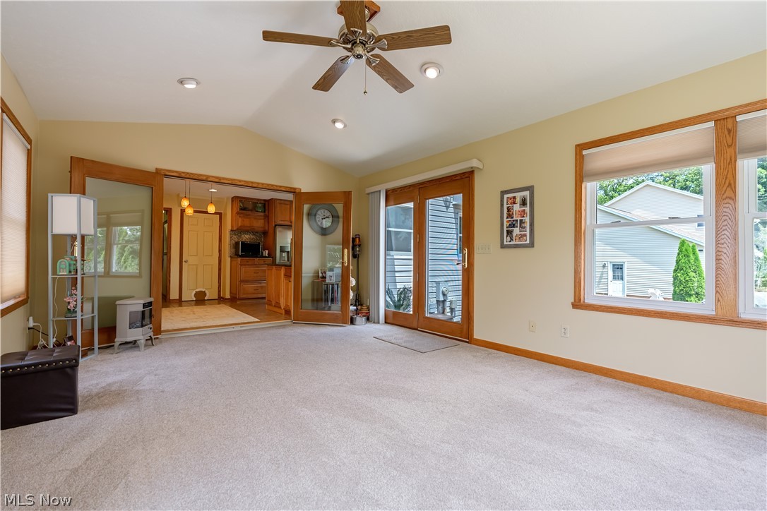 Pines Hollow - Residential