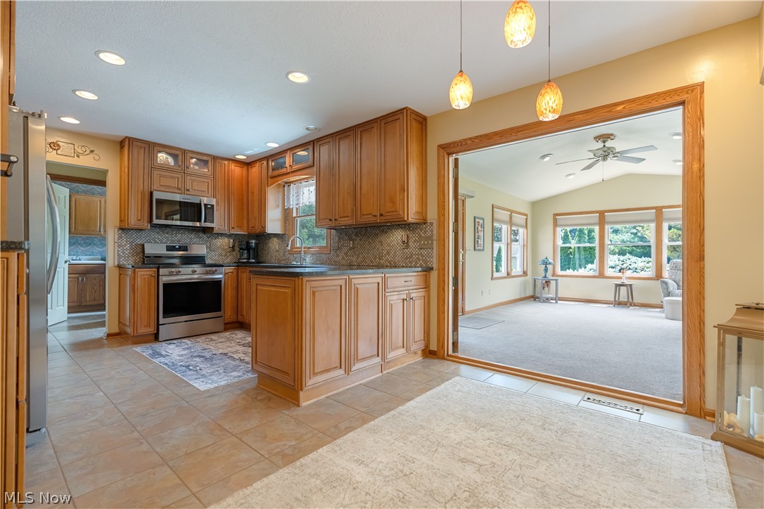 Pines Hollow - Residential