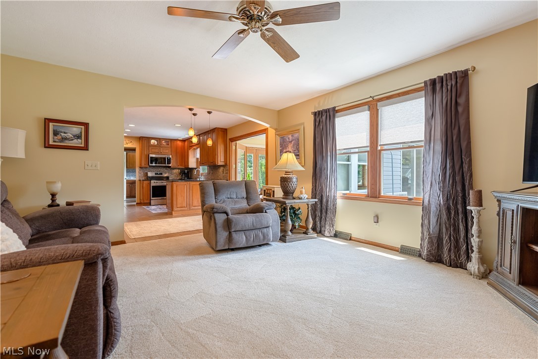 Pines Hollow - Residential