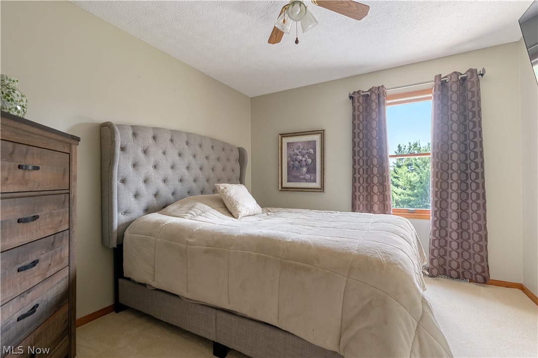 Pines Hollow - Residential