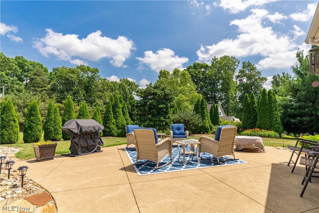 Pines Hollow - Residential