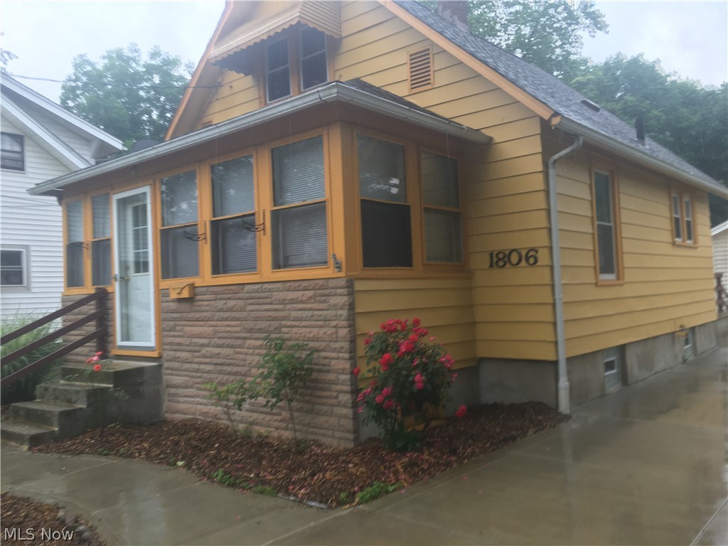 Helfers Summit Lake View - Residential Lease
