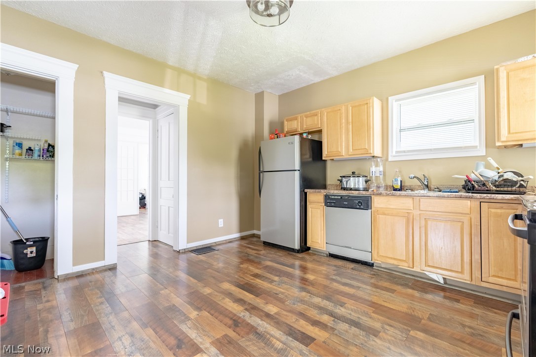 Palmers Add - Residential Income