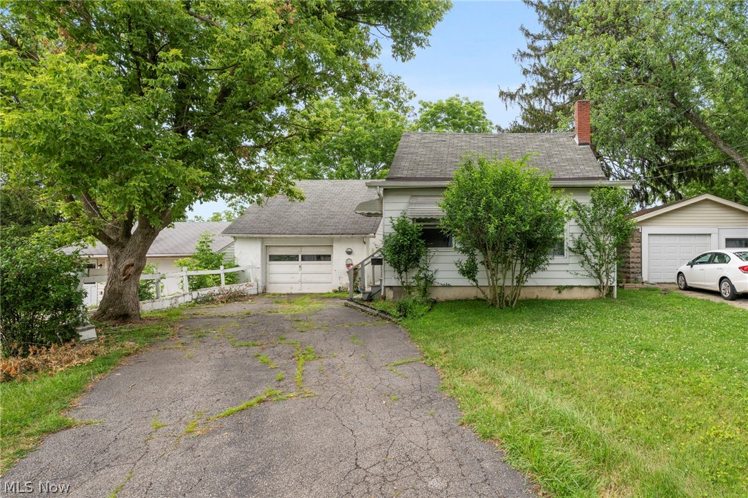 Single-story home offering future potential.
This 2-bedroom ranch has served as part of the community for many years. The home is being sold as-is and will require updates, making it best suited for buyers looking to renovate or invest. With a straightforward layout and manageable lot, this property offers an opportunity for its next chapter.