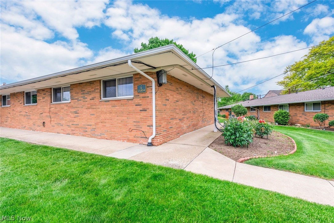 Rocky River - Residential