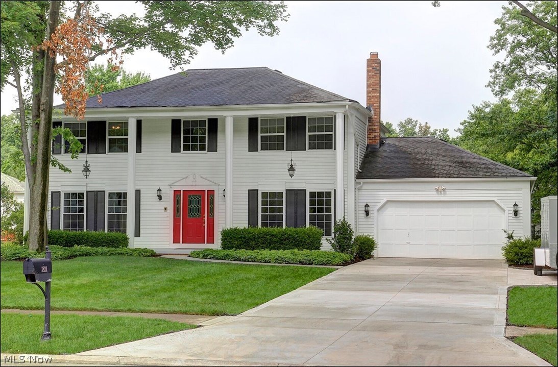 A spacious colonial in a desirable neighborhood of Settlers Reserve.  This beautiful home features 2374  sq.ft, a finished basement with a wet bar, 4 bedrooms, 2 and 1/2 baths, on a nicely landscaped .33 lot that is on a quiet street. As you enter the front door, you walk into a 2 story tiled foyer. On your left, living room and formal dining room.  They offer inviting space with custom window treatments and light fixtures.  Nice size eat-in kitchen features a white counter top, plenty of cabinets, all appliances, & access to the back yard deck through sliding glass doors. The spacious first floor family room features brick-lined, wood burning fireplace & a wet bar. There is a first floor half bathroom & a first floor utility room. The 2 car attached garage opens to the new driveway (2017). The 2nd floor features a Master bedroom w/  a walk-in closet, and a master bath.  There are 3 other generous size bedrooms and a second full bath.   For the budget minded home owner, this home is ha