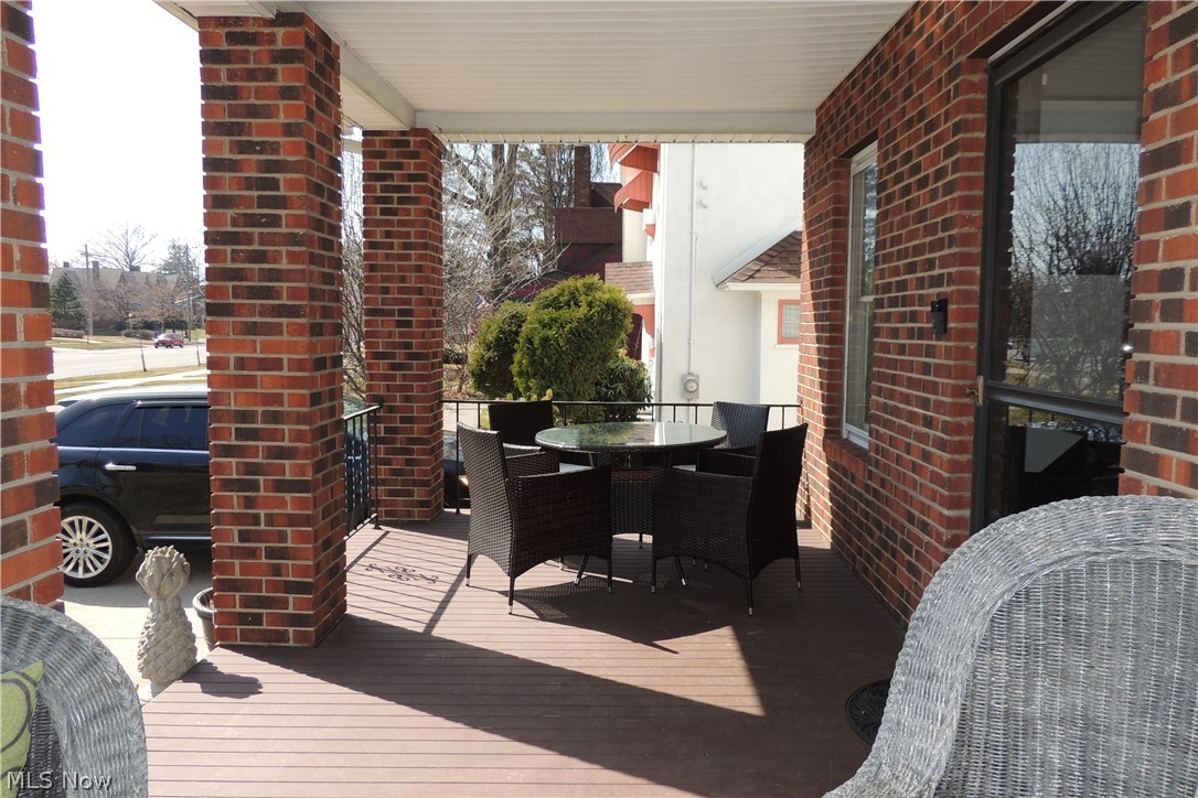 Mathews & Gilberts 05 - Residential