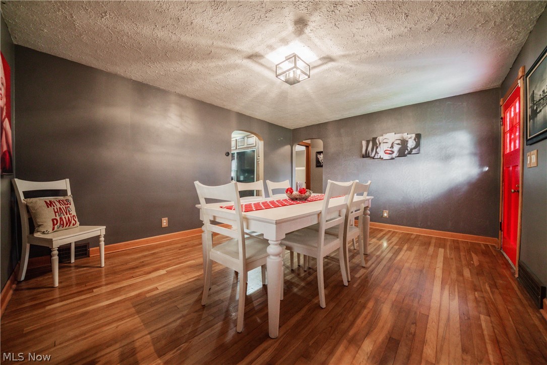 F J Hartmans Eastland Road Su - Residential