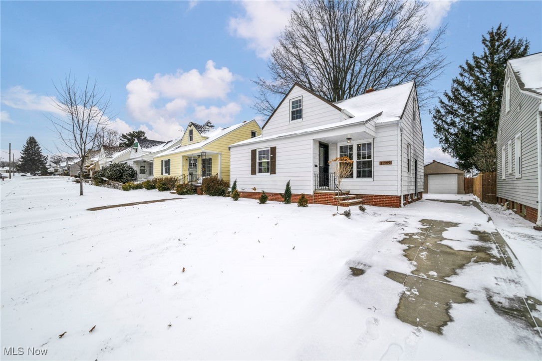 Suburban Dev Cos Crofton Over - Residential