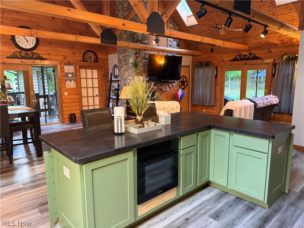 LAKE BUCKHORN - Residential