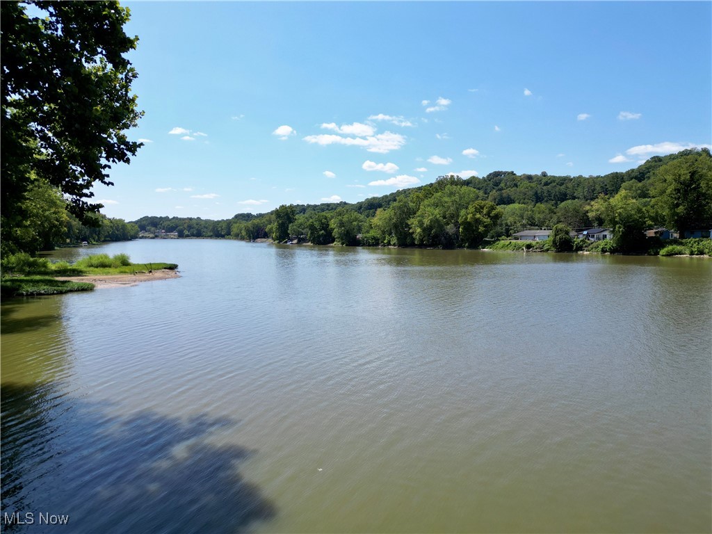 Riverview Manor - Residential