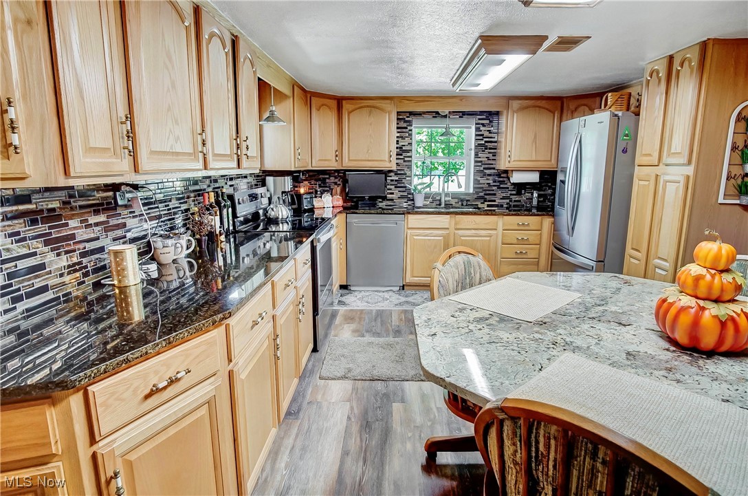 Riverview Manor - Residential