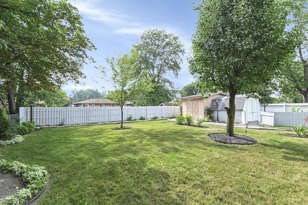 Wesley Land Cos 01 - Residential