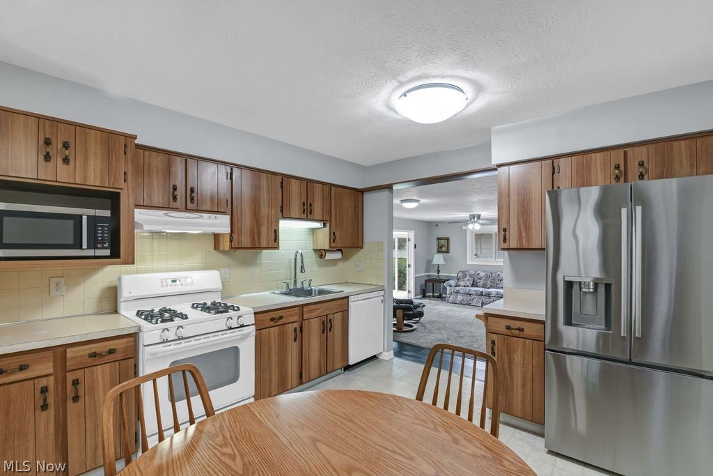 Wesley Land Cos 01 - Residential