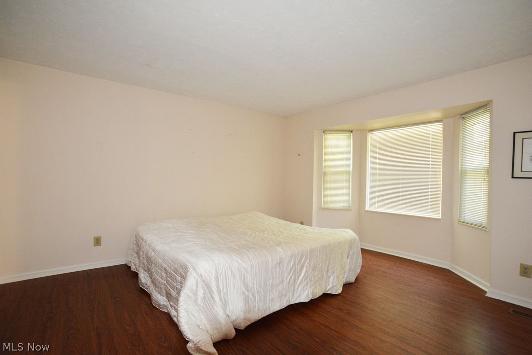 Le Farms Condo - Residential